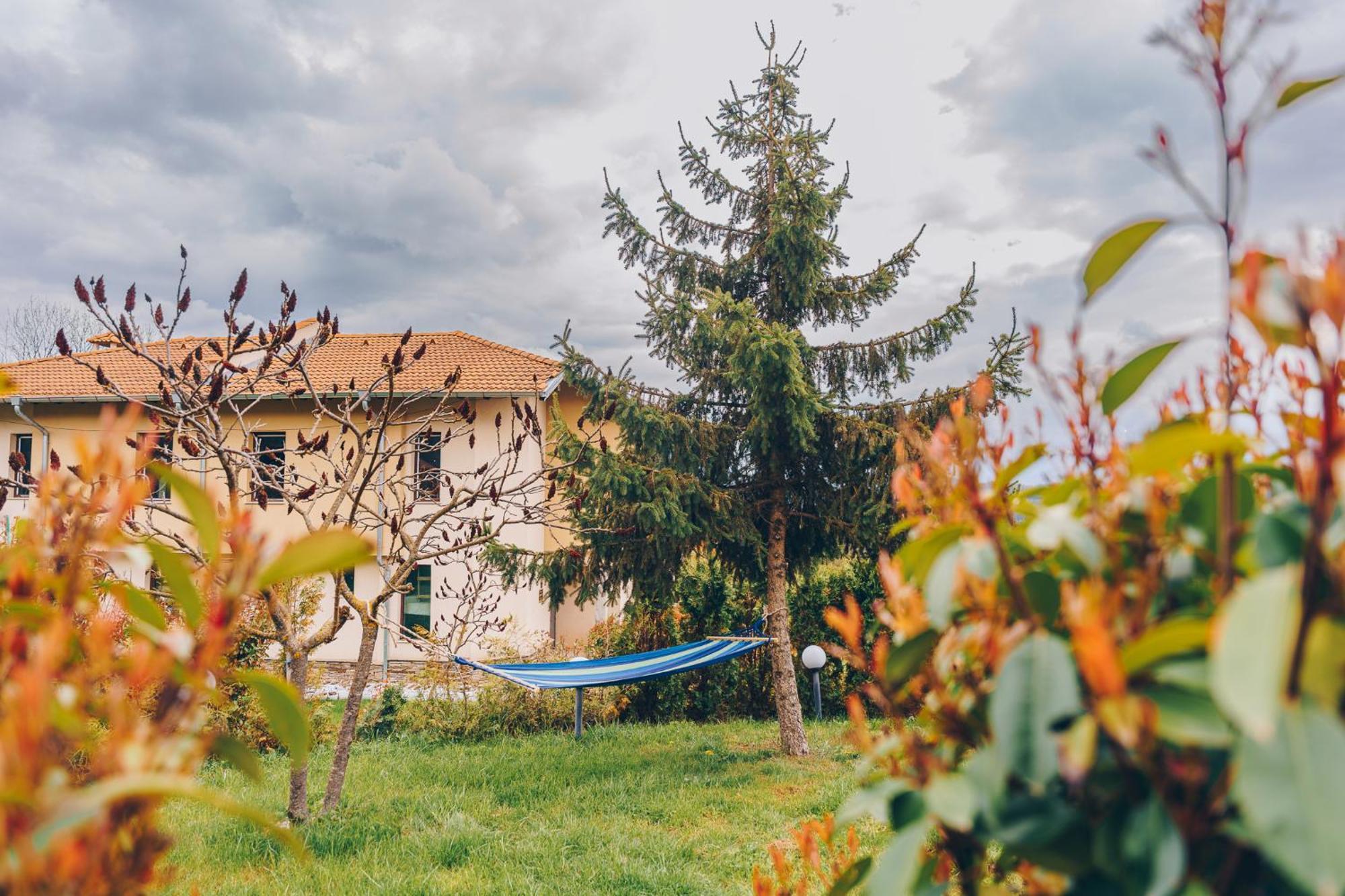 Vila Gardenia Gumoshtnik Dış mekan fotoğraf