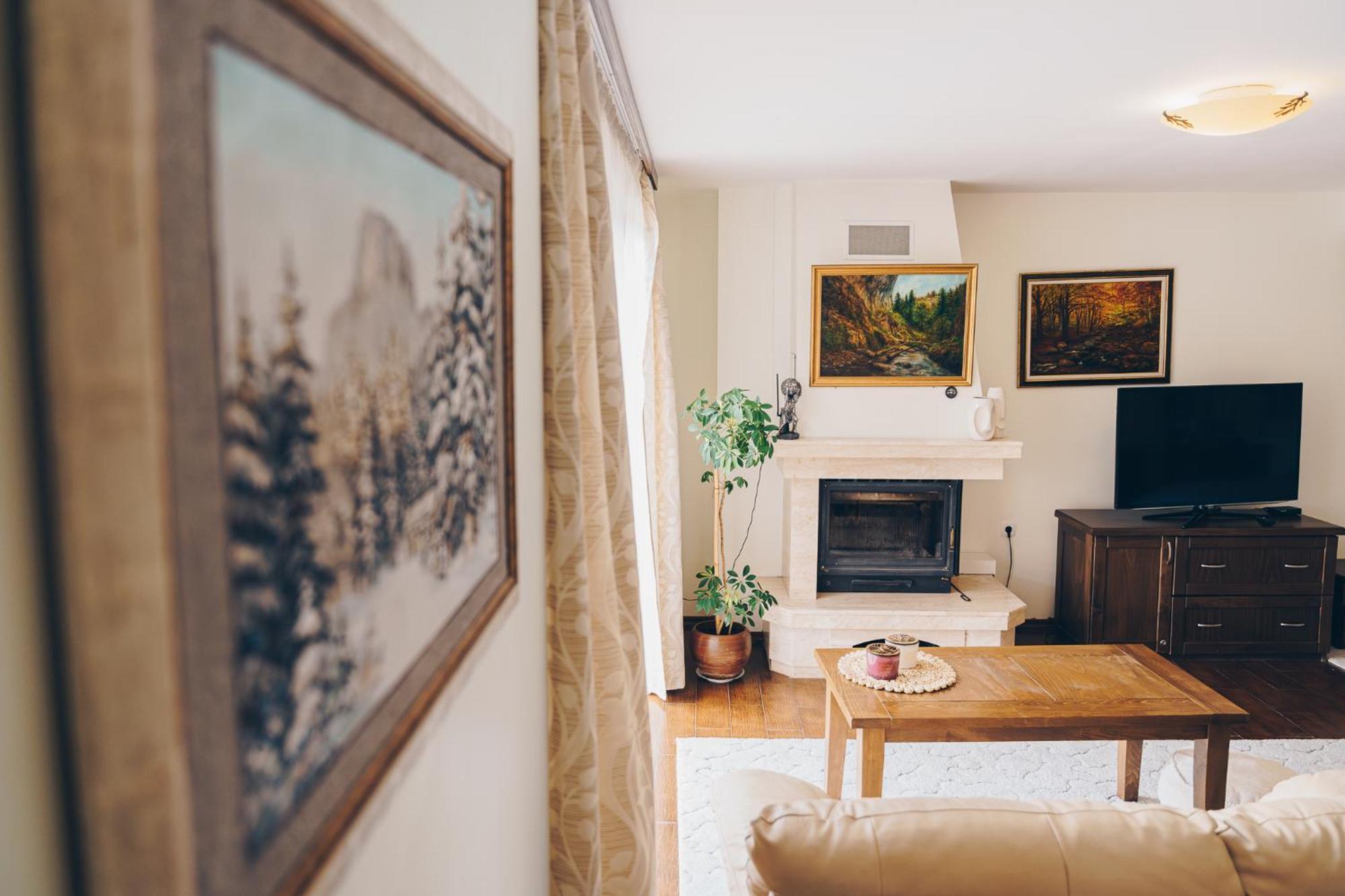 Vila Gardenia Gumoshtnik Dış mekan fotoğraf